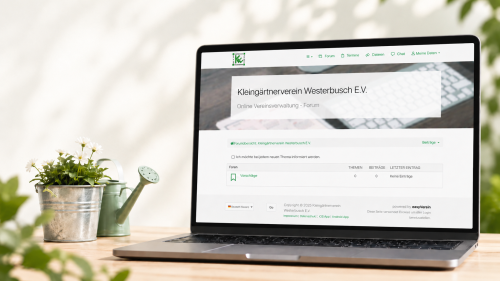 Mitgliederportal Laptop mit geöffnetem Mitgliederportal des KGV Westerbusch neben Blumen und Gießkanne